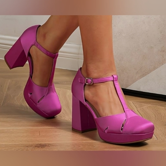 EUC Size 8.5 Pop Westerley- Hot Pink Block Heel Shoes- 4 inch box included - Picture 2 of 4